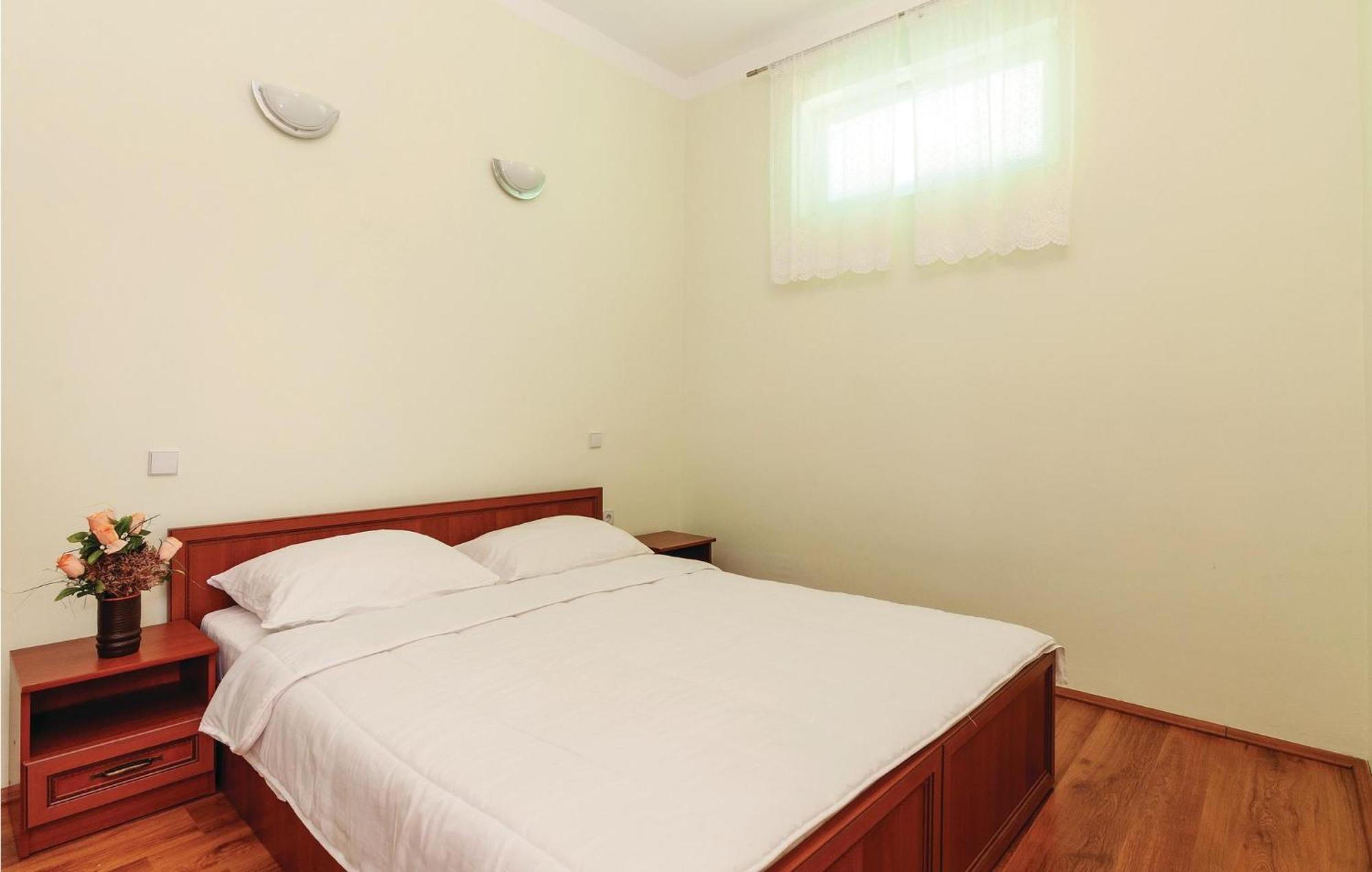 Awesome Apartment In Ribnica-Krusevo With Kitchen Anić Eksteriør bilde